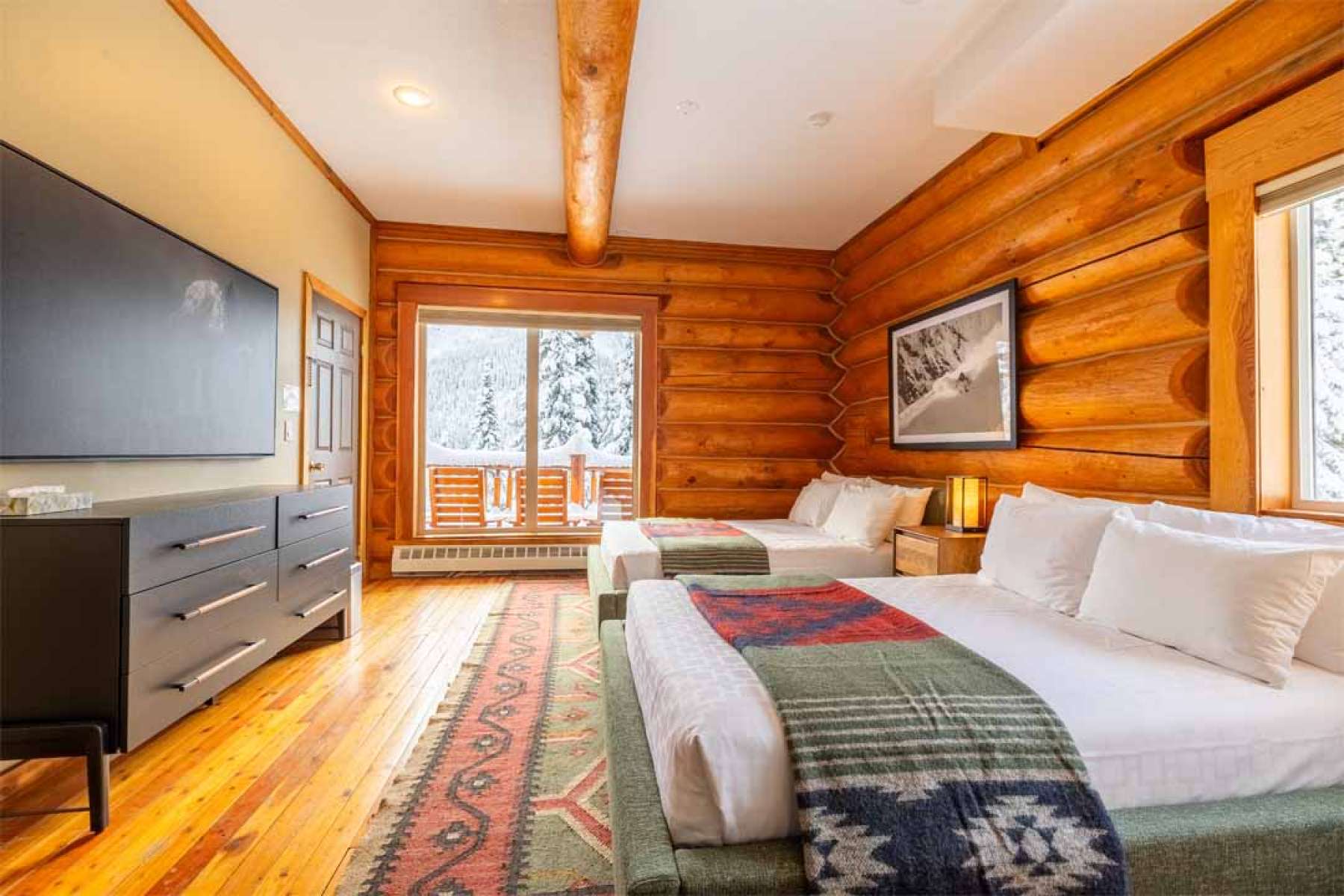 Island Lake Lodge, Fernie, B.C - Red Eagle Lodge